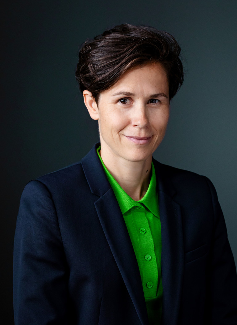 Dr. Annatina Menn, Rechtsanwältin